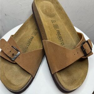 Women's Tan Sandals